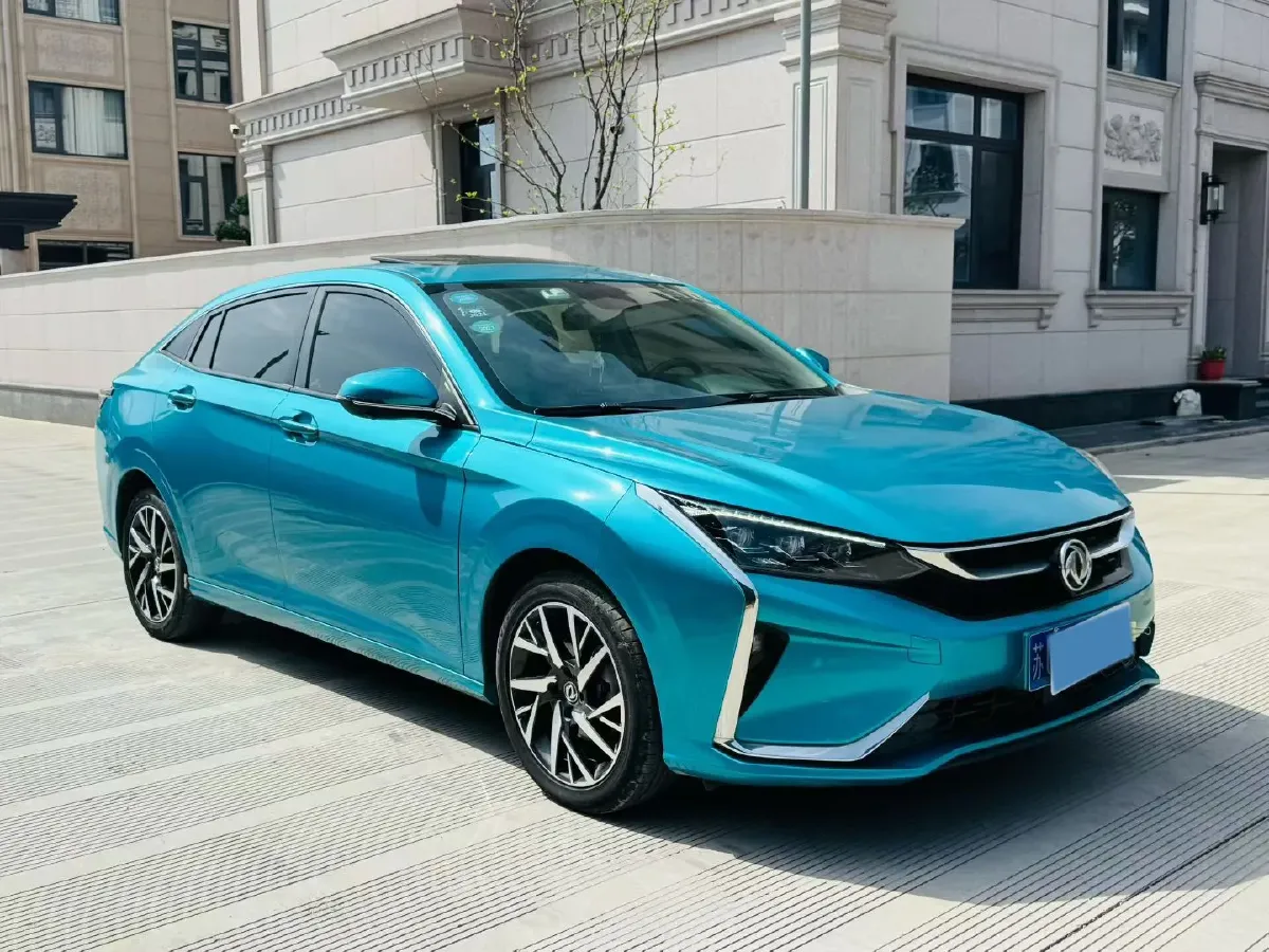 2020 DongFeng Aeolus YiXuan 1.5T 150HP L4 6DCT,autocango,china used car exporter,china ev exporter,chinese used car exporter,chinese used ev exporter