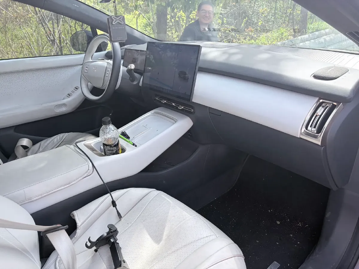 2024 Xpeng P7+ BEV 60.7KWH,autocango,china used car exporter,china ev exporter,chinese used car exporter,chinese used ev exporter