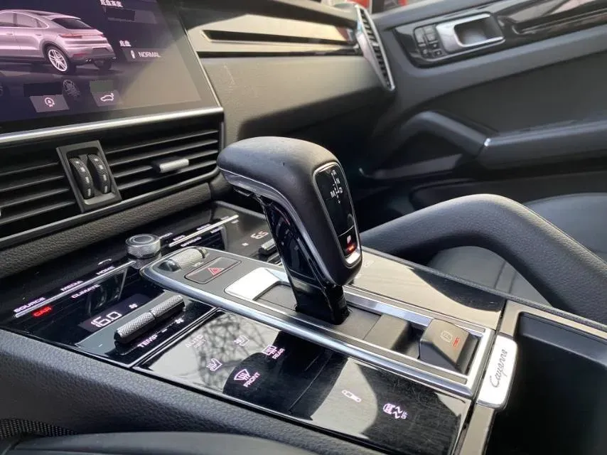 2019 Porsche Cayenne 3.0T 340HP V6 8AT,autocango,china used car exporter,china ev exporter,chinese used car exporter,chinese used ev exporter