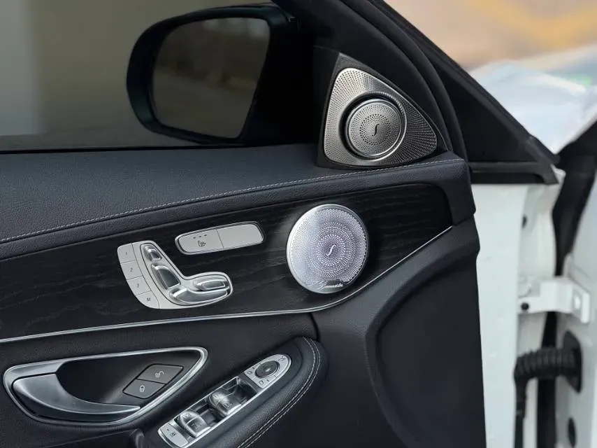 2021 Mercedes-Benz C Class 1.5T 184HP L4 9AT,autocango,china used car exporter,china ev exporter,chinese used car exporter,chinese used ev exporter