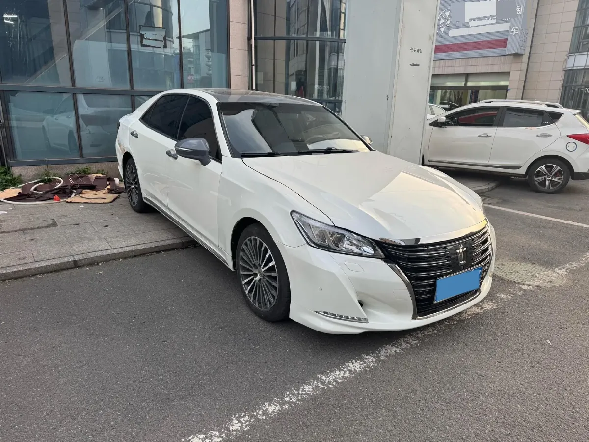 2018 Toyota Highlander 2.0T 220HP L4 6AT,autocango,china used car exporter,china ev exporter,chinese used car exporter,chinese used ev exporter