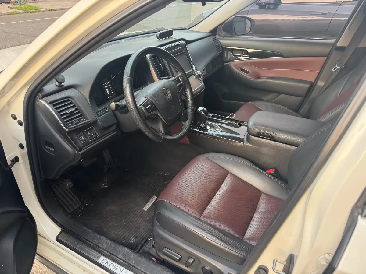 2018 Toyota Highlander 2.0T 220HP L4 6AT,autocango,china used car exporter,china ev exporter,chinese used car exporter,chinese used ev exporter