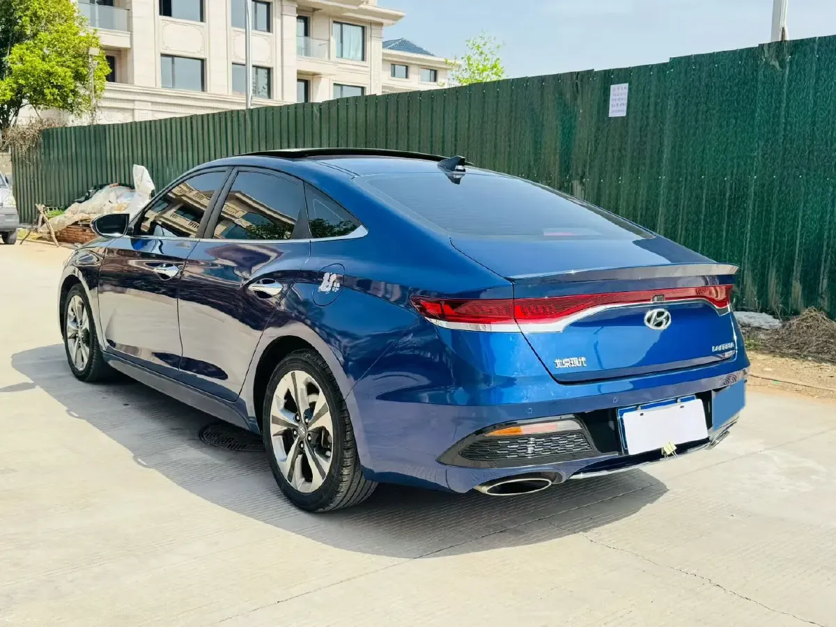 2019 Hyundai La Festa 1.6T 204HP L4 7DCT,autocango,china used car exporter,china ev exporter,chinese used car exporter,chinese used ev exporter