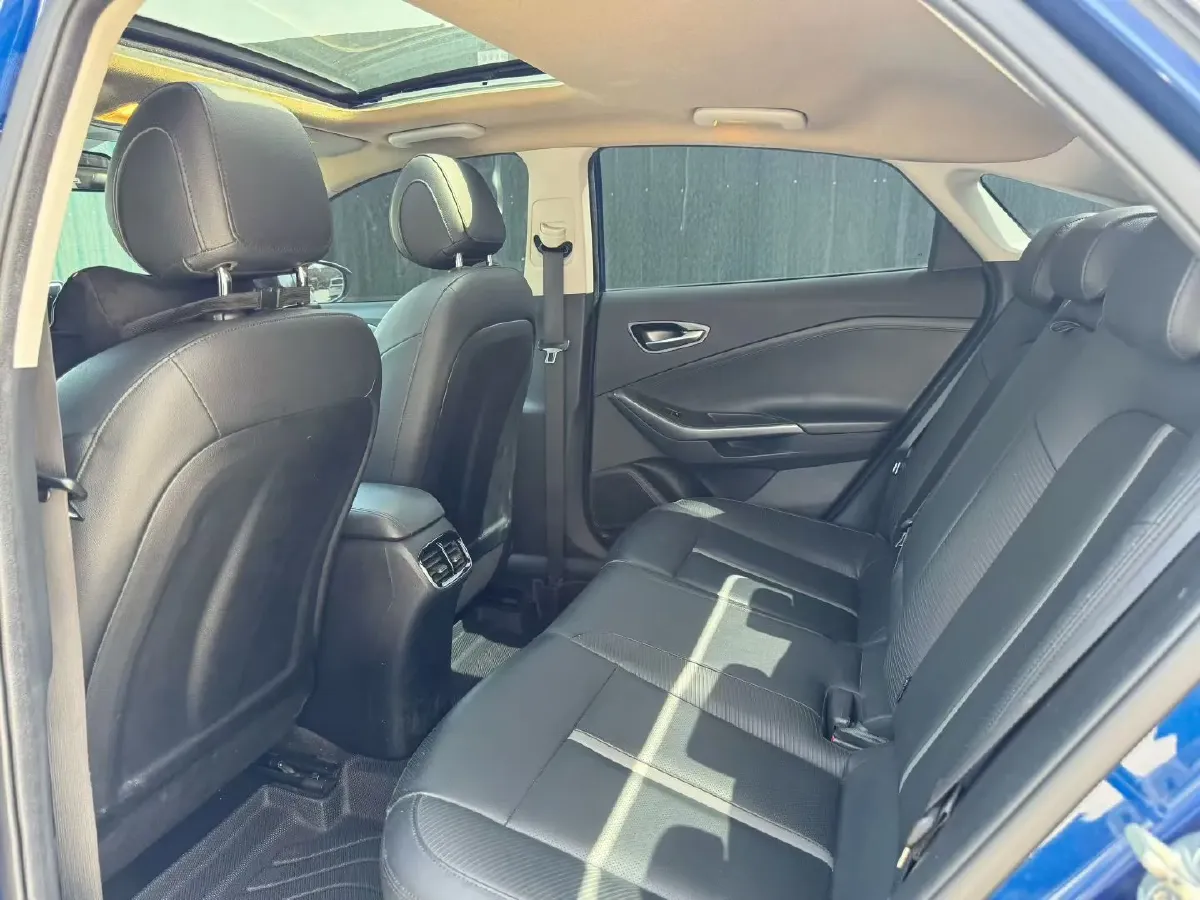 2019 Hyundai La Festa 1.6T 204HP L4 7DCT,autocango,china used car exporter,china ev exporter,chinese used car exporter,chinese used ev exporter