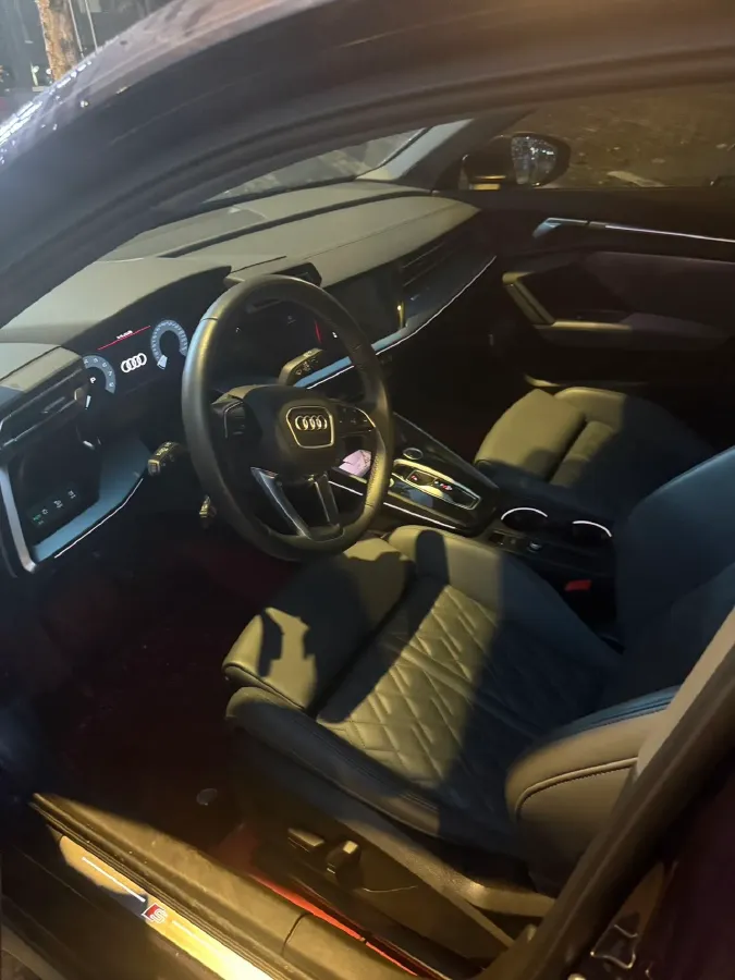 2025 Audi A3 1.5T 160HP L4 7DCT,autocango,china used car exporter,china ev exporter,chinese used car exporter,chinese used ev exporter