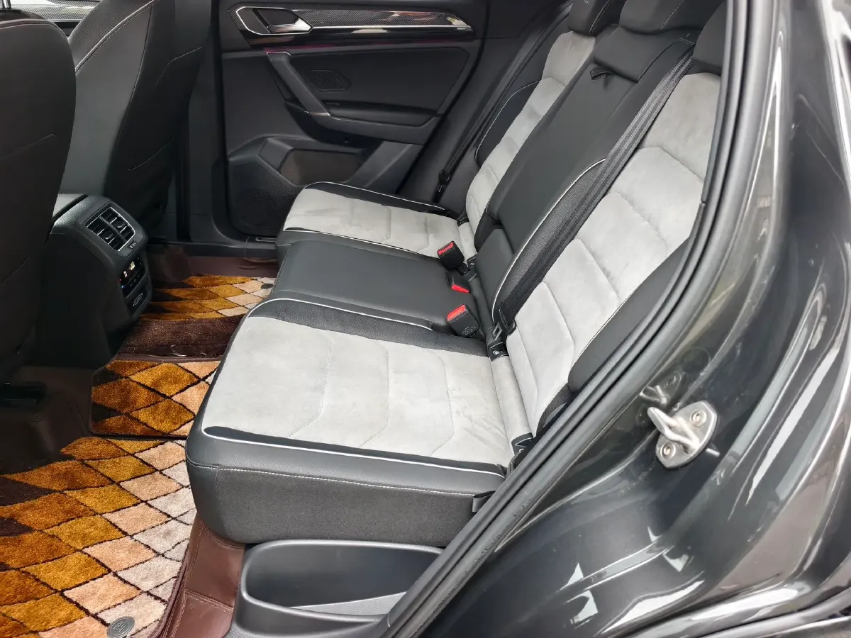 2020 Volkswagen Tayron X 2.0T 186HP L4 7DCT,autocango,china used car exporter,china ev exporter,chinese used car exporter,chinese used ev exporter