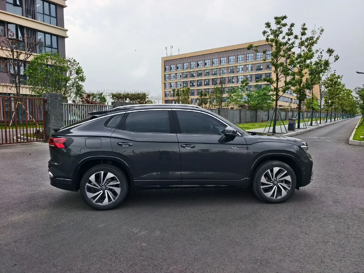 2020 Volkswagen Tayron X 2.0T 186HP L4 7DCT,autocango,china used car exporter,china ev exporter,chinese used car exporter,chinese used ev exporter