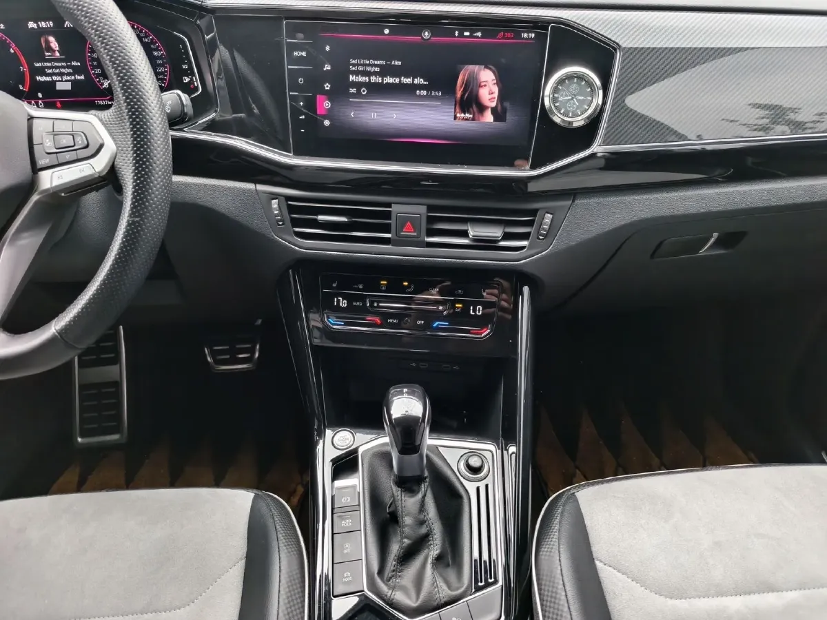 2020 Volkswagen Tayron X 2.0T 186HP L4 7DCT,autocango,china used car exporter,china ev exporter,chinese used car exporter,chinese used ev exporter