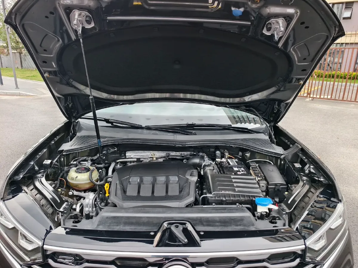 2020 Volkswagen Tayron X 2.0T 186HP L4 7DCT,autocango,china used car exporter,china ev exporter,chinese used car exporter,chinese used ev exporter