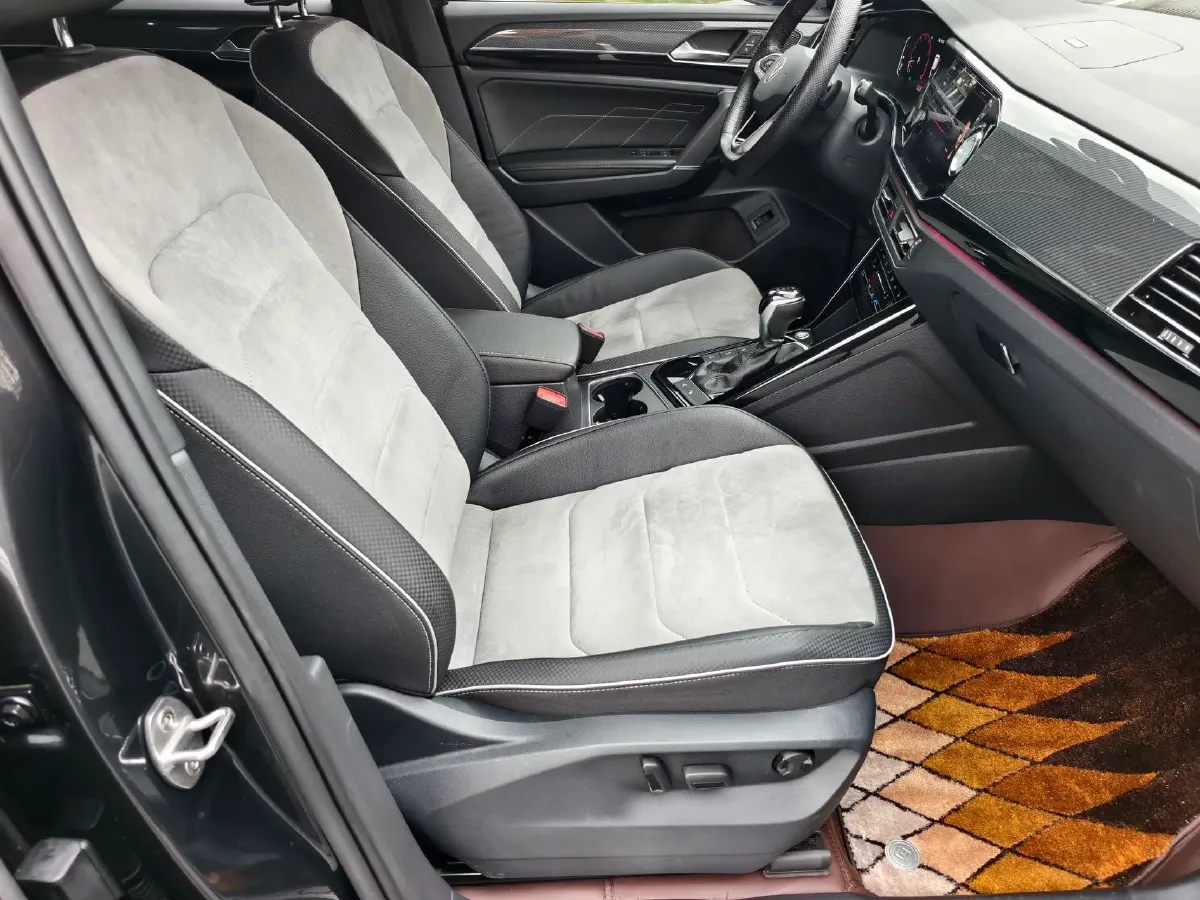 2020 Volkswagen Tayron X 2.0T 186HP L4 7DCT,autocango,china used car exporter,china ev exporter,chinese used car exporter,chinese used ev exporter