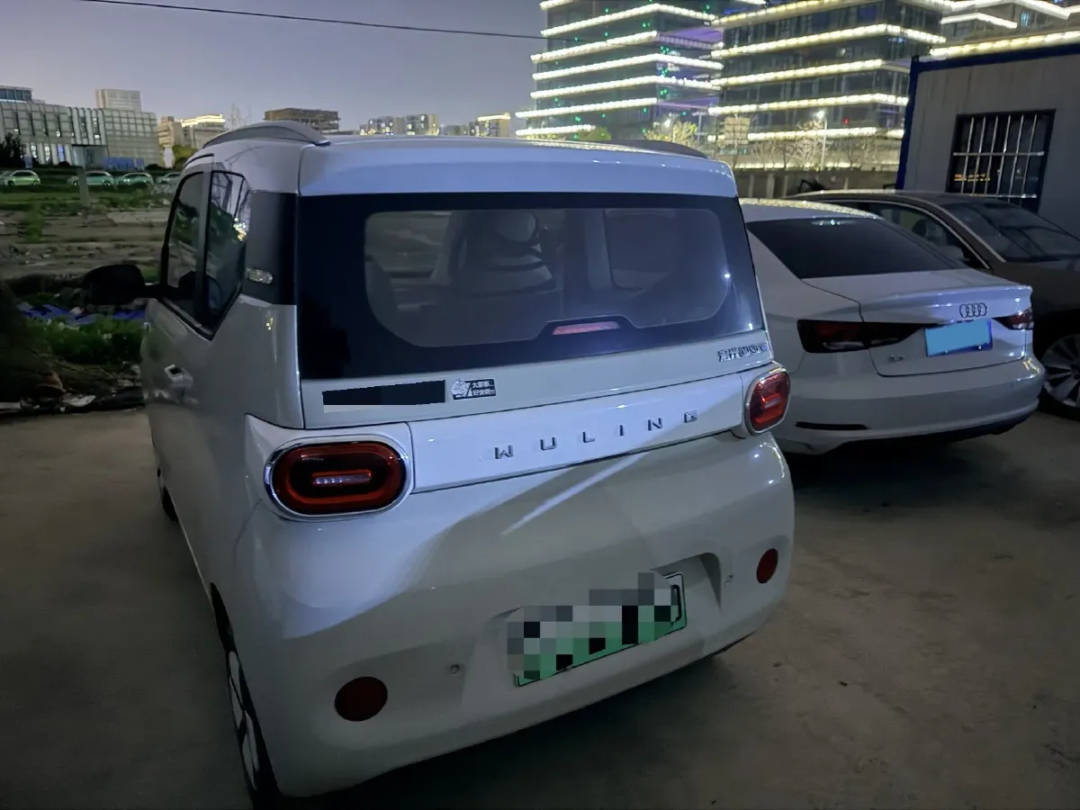 2024 WuLing HongGuang MINI EV BEV 17.3KWH,autocango,china used car exporter,china ev exporter,chinese used car exporter,chinese used ev exporter