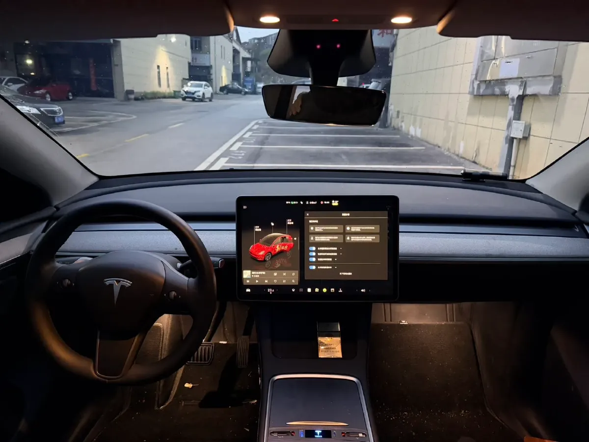 2024 Tesla Model Y BEV 78.4KWH,autocango,china used car exporter,china ev exporter,chinese used car exporter,chinese used ev exporter