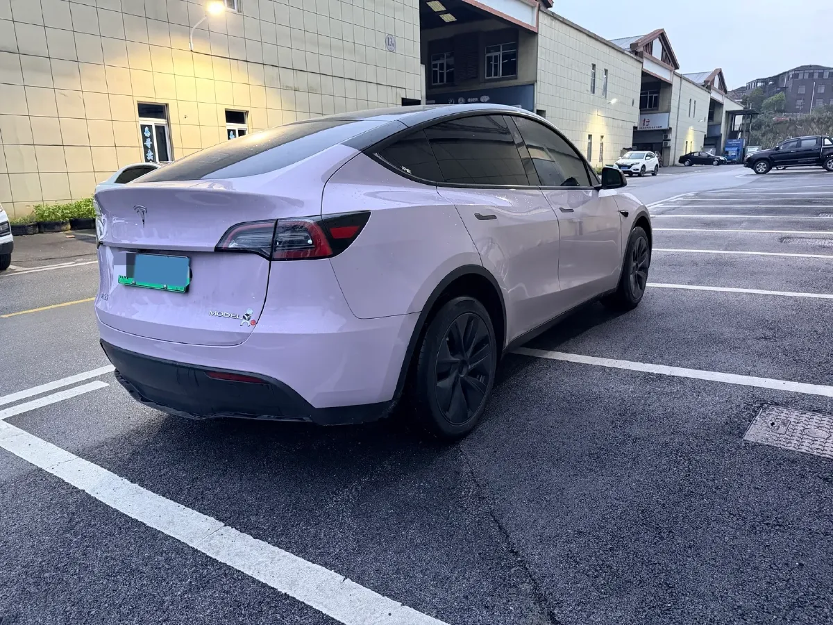 2024 Tesla Model Y BEV 78.4KWH,autocango,china used car exporter,china ev exporter,chinese used car exporter,chinese used ev exporter