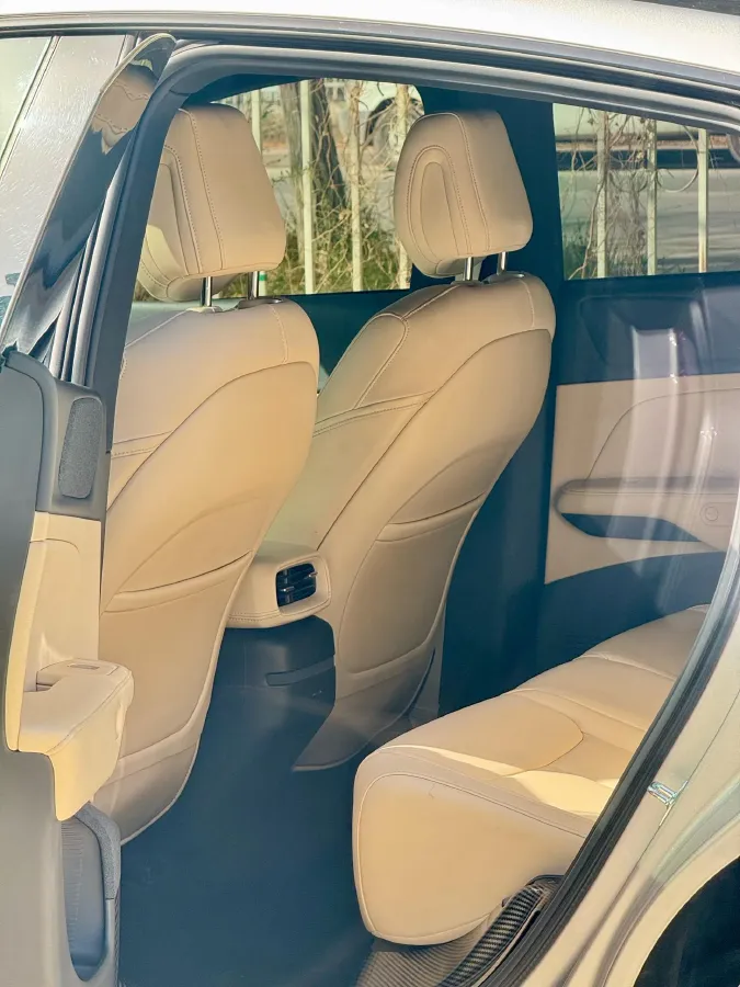 2024 Xpeng G6 BEV 66KWH,autocango,china used car exporter,china ev exporter,chinese used car exporter,chinese used ev exporter