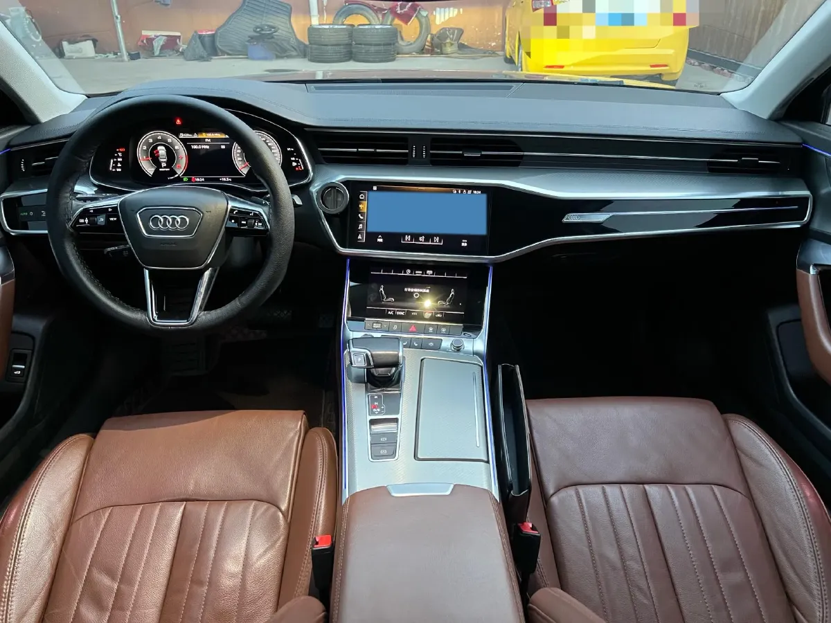 2021 Audi A6L 2.0T 190HP L4 7DCT,autocango,china used car exporter,china ev exporter,chinese used car exporter,chinese used ev exporter