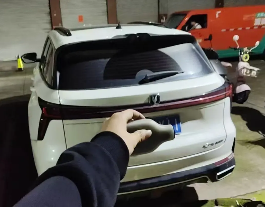 2023 ChangAn CS75 Plus 1.5T 188HP L4 8AT,autocango,china used car exporter,china ev exporter,chinese used car exporter,chinese used ev exporter