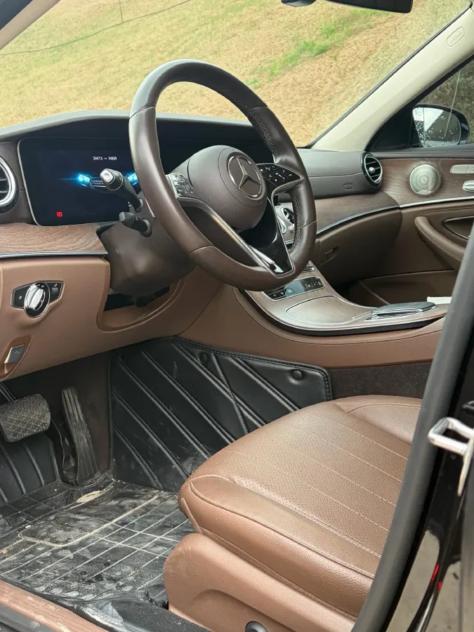 2022 Mercedes-Benz E Class 2.0T 258HP L4 9AT,autocango,china used car exporter,china ev exporter,chinese used car exporter,chinese used ev exporter