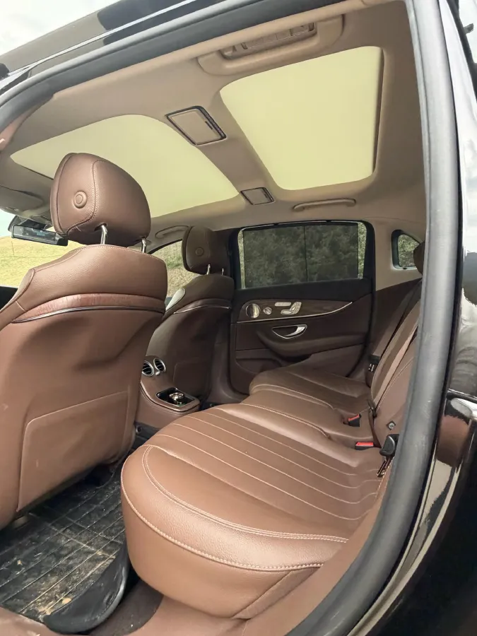 2022 Mercedes-Benz E Class 2.0T 258HP L4 9AT,autocango,china used car exporter,china ev exporter,chinese used car exporter,chinese used ev exporter