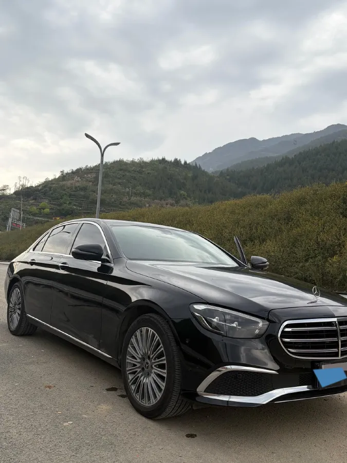 2022 Mercedes-Benz E Class 2.0T 258HP L4 9AT,autocango,china used car exporter,china ev exporter,chinese used car exporter,chinese used ev exporter