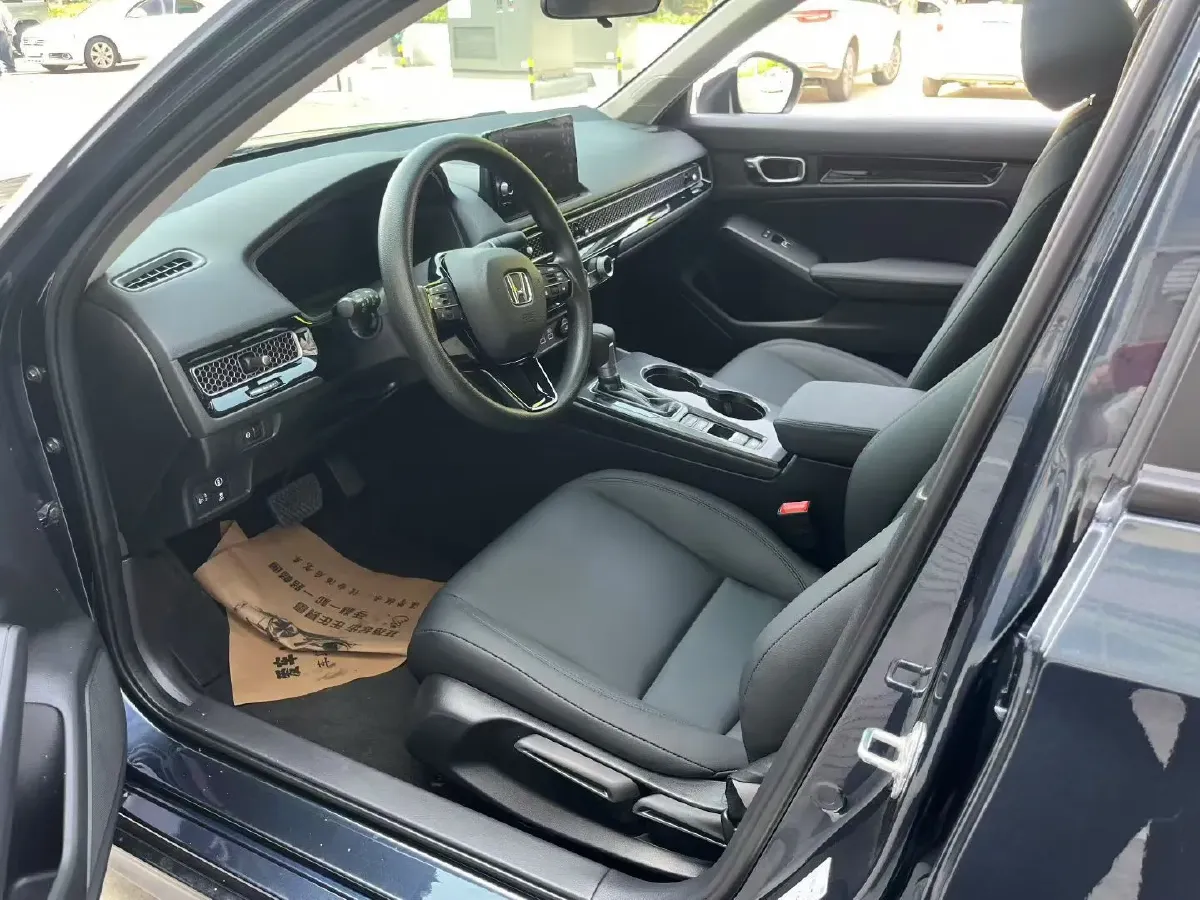 2023 Honda Civic 1.5T 182HP L4 CVT,autocango,china used car exporter,china ev exporter,chinese used car exporter,chinese used ev exporter