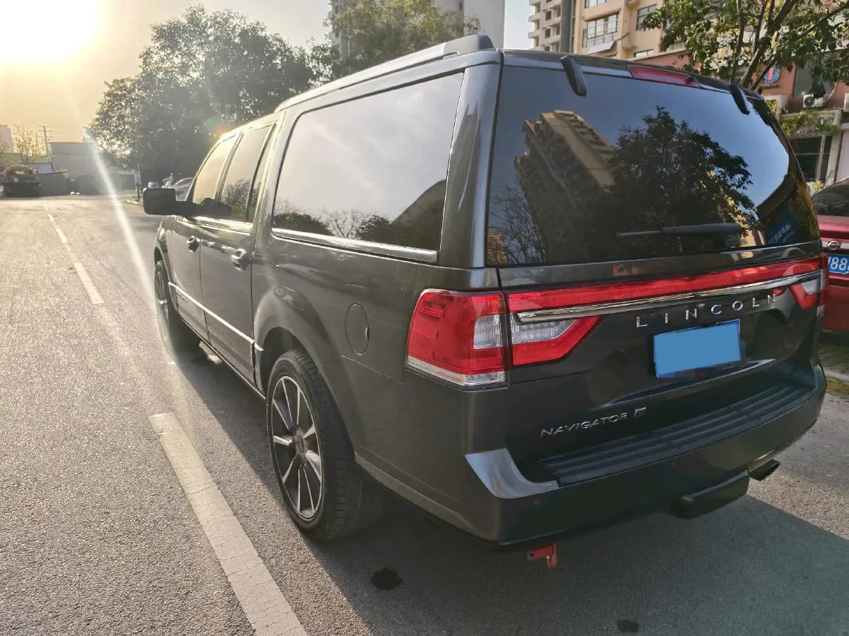 2017 Lincoln Navigator 3.5T 355HP V6 6AT,autocango,china used car exporter,china ev exporter,chinese used car exporter,chinese used ev exporter