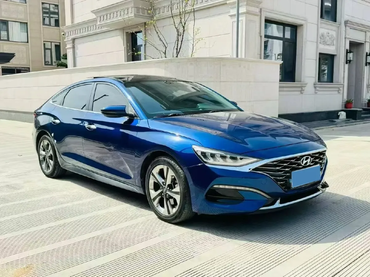 2019 Hyundai La Festa 1.6T 190HP L4 7DCT,autocango,china used car exporter,china ev exporter,chinese used car exporter,chinese used ev exporter