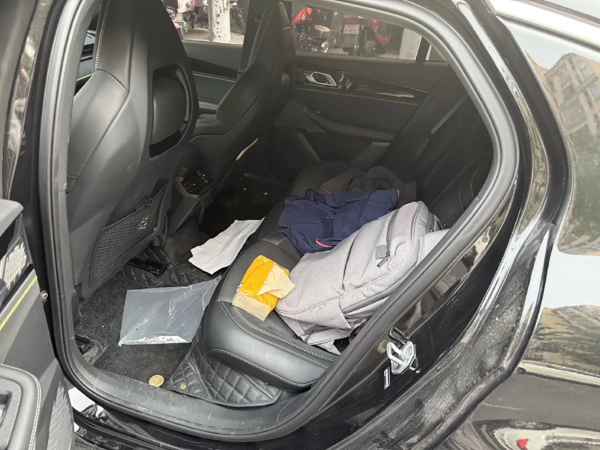 2023 MAXUS G50 1.5T 181HP L4 7DCT,autocango,china used car exporter,china ev exporter,chinese used car exporter,chinese used ev exporter