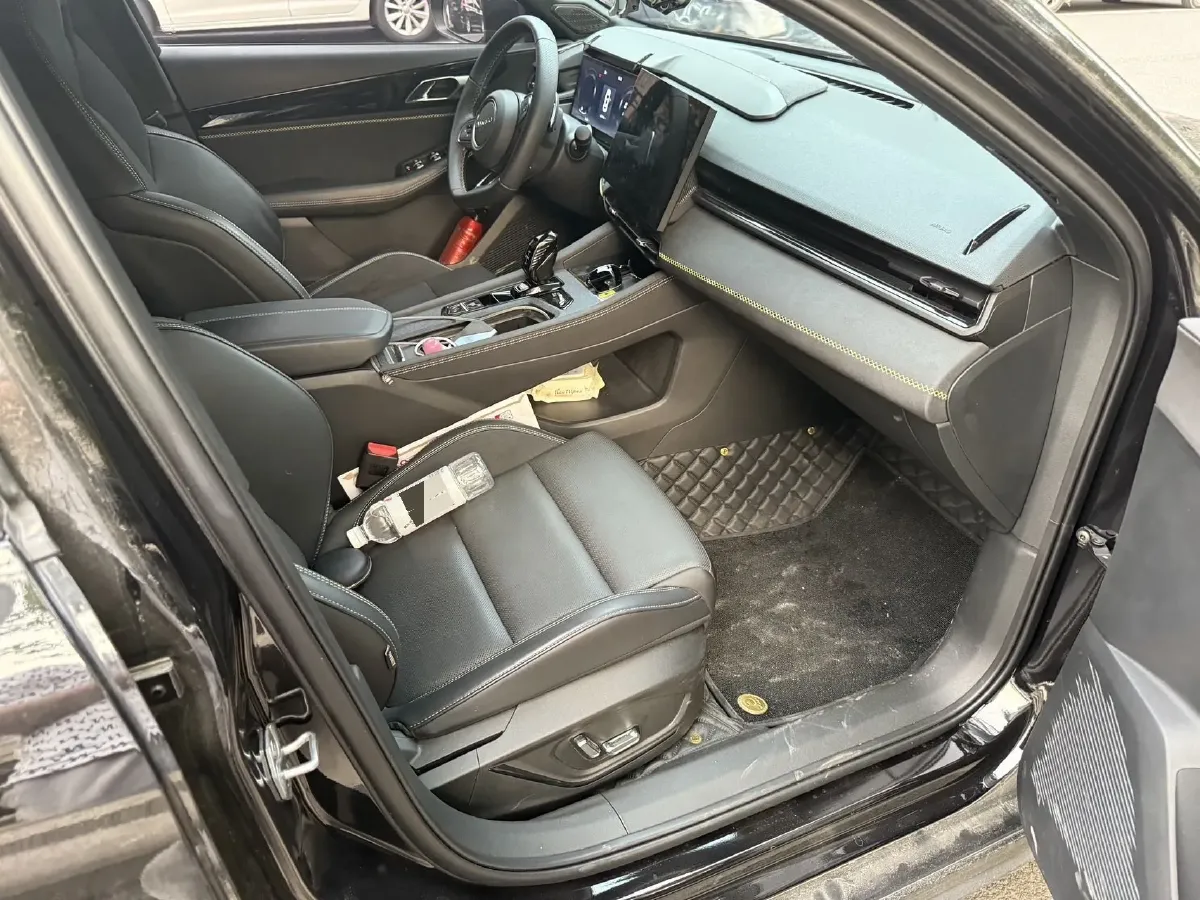 2023 MAXUS G50 1.5T 181HP L4 7DCT,autocango,china used car exporter,china ev exporter,chinese used car exporter,chinese used ev exporter