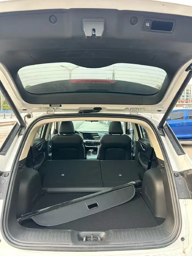 2023 ChangAn CS35 Plus 1.4T 160HP L4 7DCT,autocango,china used car exporter,china ev exporter,chinese used car exporter,chinese used ev exporter