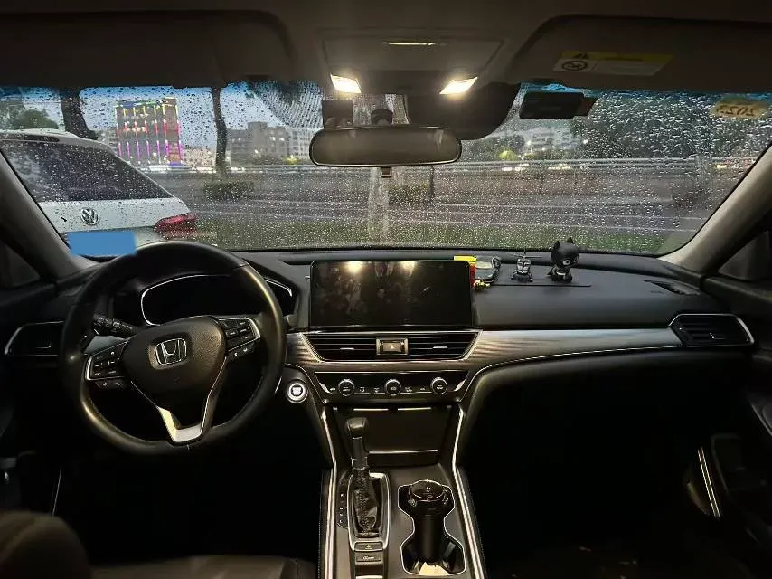 2021 Honda Accord 1.5T 194HP L4 CVT,autocango,china used car exporter,china ev exporter,chinese used car exporter,chinese used ev exporter