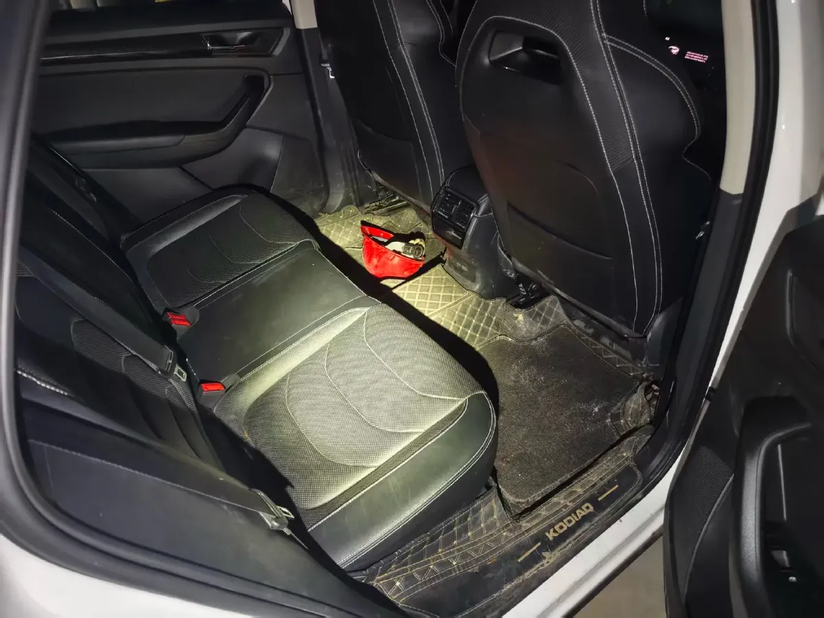 2021 Skoda Kodiak GT 2.0T 186HP L4 7DCT,autocango,china used car exporter,china ev exporter,chinese used car exporter,chinese used ev exporter