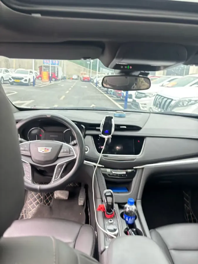 2021 Cadillac XT5 2.0T 237HP L4 9AT,autocango,china used car exporter,china ev exporter,chinese used car exporter,chinese used ev exporter