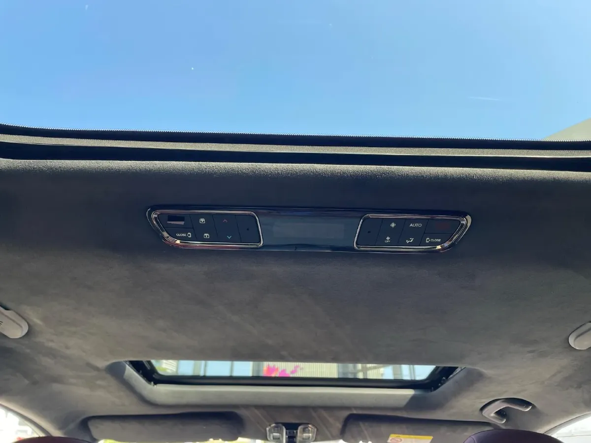 2023 GAC Trumpchi M8 2.0T 190HP L4 E-CVT Hybrid,autocango,china used car exporter,china ev exporter,chinese used car exporter,chinese used ev exporter