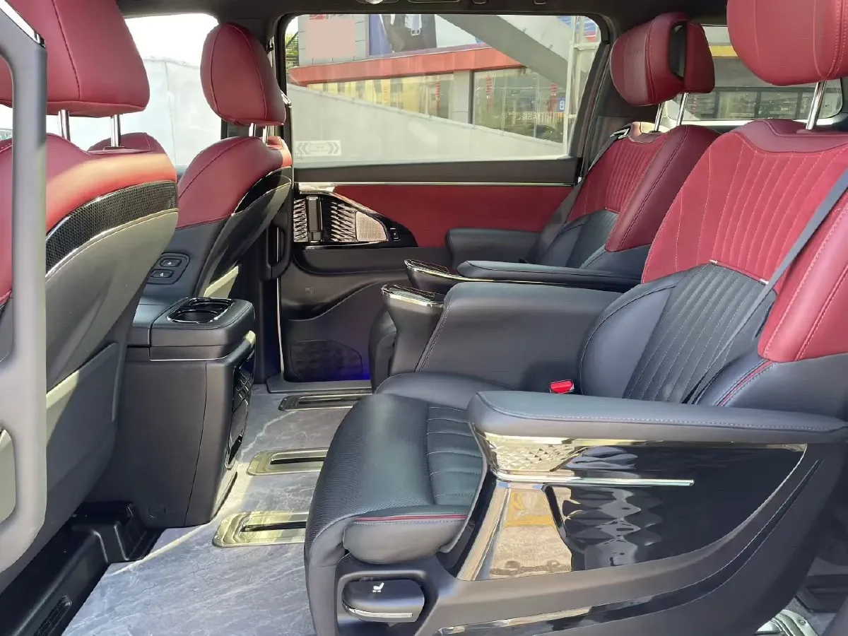 2023 GAC Trumpchi M8 2.0T 190HP L4 E-CVT Hybrid,autocango,china used car exporter,china ev exporter,chinese used car exporter,chinese used ev exporter