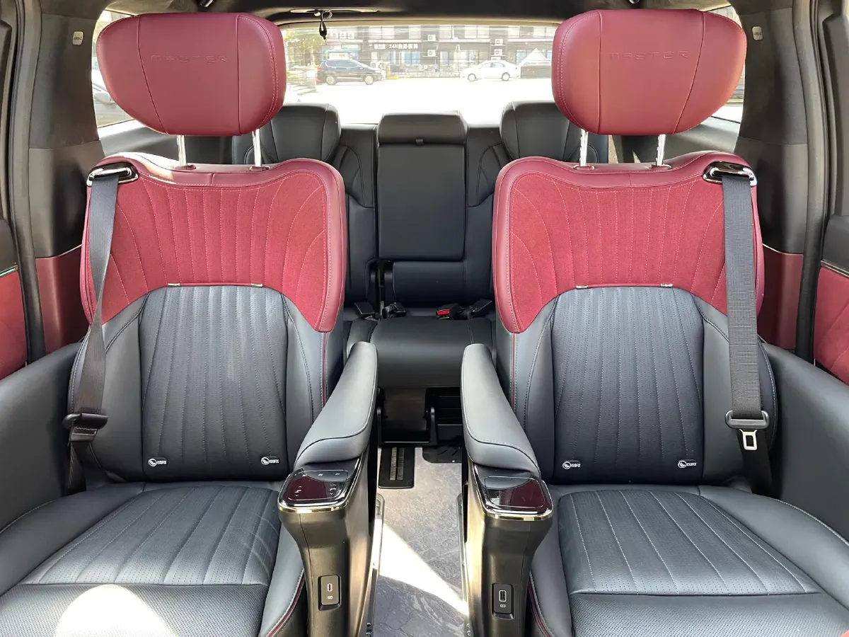 2023 GAC Trumpchi M8 2.0T 190HP L4 E-CVT Hybrid,autocango,china used car exporter,china ev exporter,chinese used car exporter,chinese used ev exporter