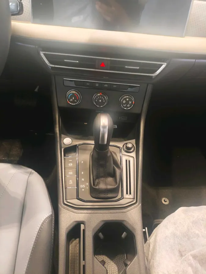 2026 Volkswagen Lavida 1.5L 110HP L4 6AT,autocango,china used car exporter,china ev exporter,chinese used car exporter,chinese used ev exporter