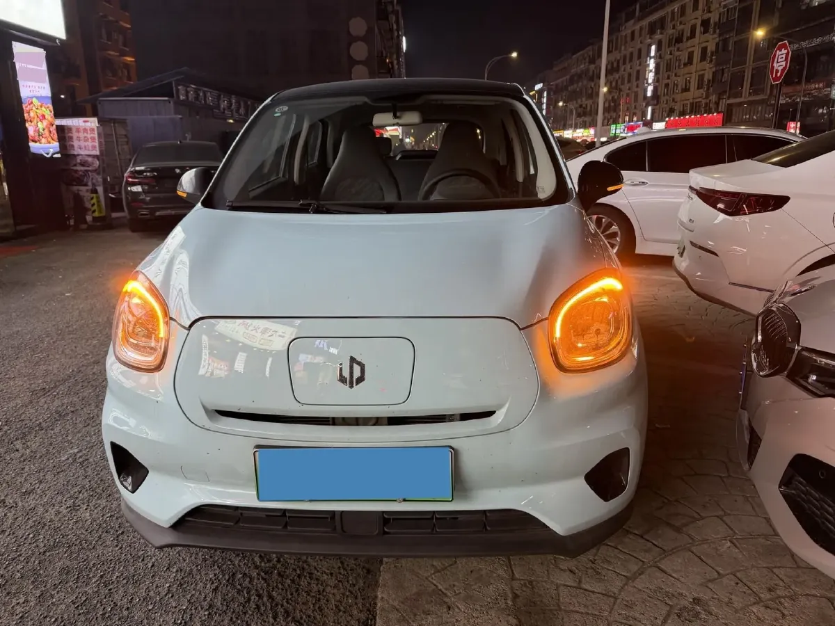 2025 Leapmotor T03 BEV 41.3KWH,autocango,china used car exporter,china ev exporter,chinese used car exporter,chinese used ev exporter