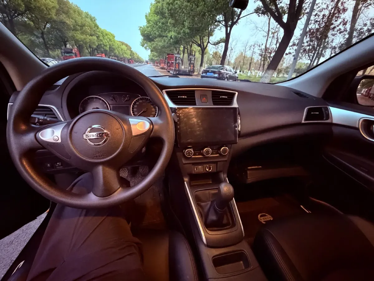 2022 Nissan Sylphy 1.6L 122HP L4 CVT,autocango,china used car exporter,china ev exporter,chinese used car exporter,chinese used ev exporter