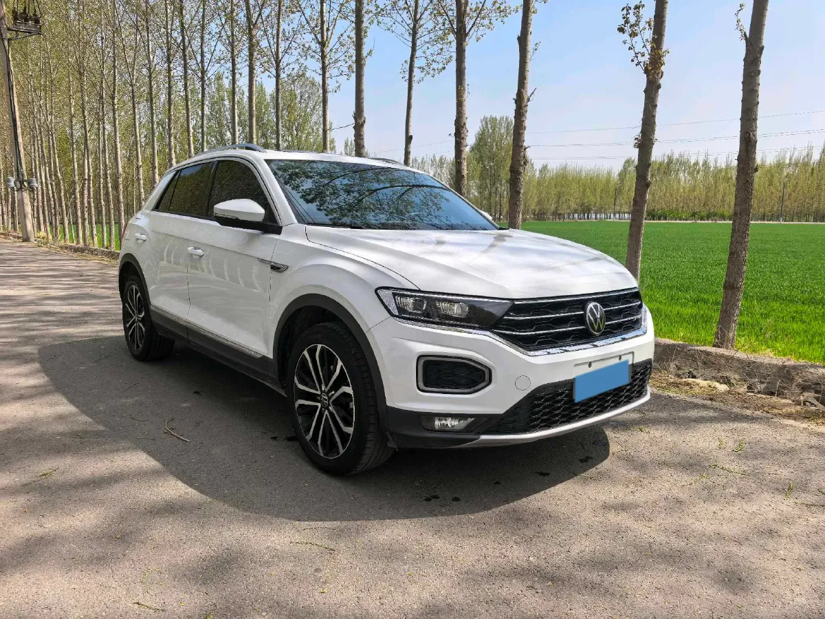 2021 Volkswagen T-Roc 1.4T 150HP L4 7DCT,autocango,china used car exporter,china ev exporter,chinese used car exporter,chinese used ev exporter