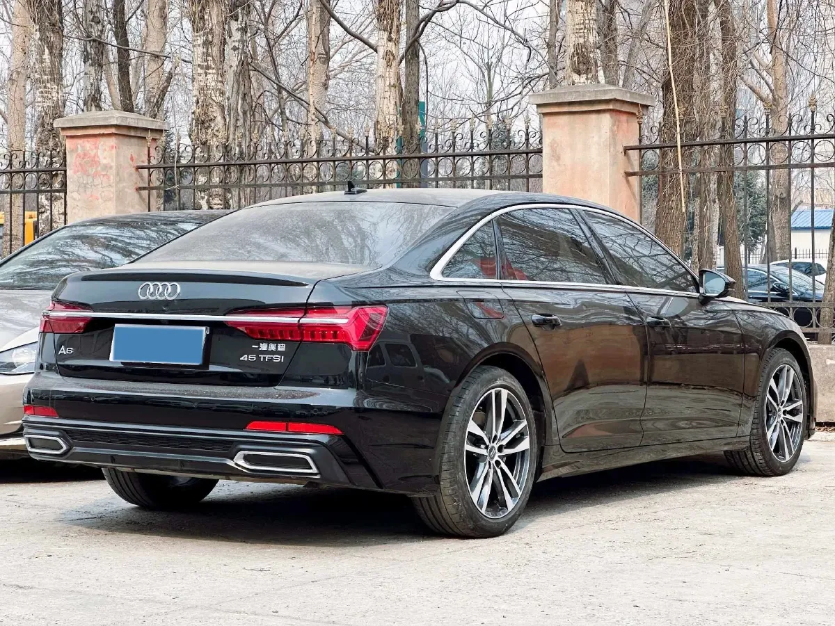 2020 Audi A6L 2.0T 190HP L4 7DCT,autocango,china used car exporter,china ev exporter,chinese used car exporter,chinese used ev exporter