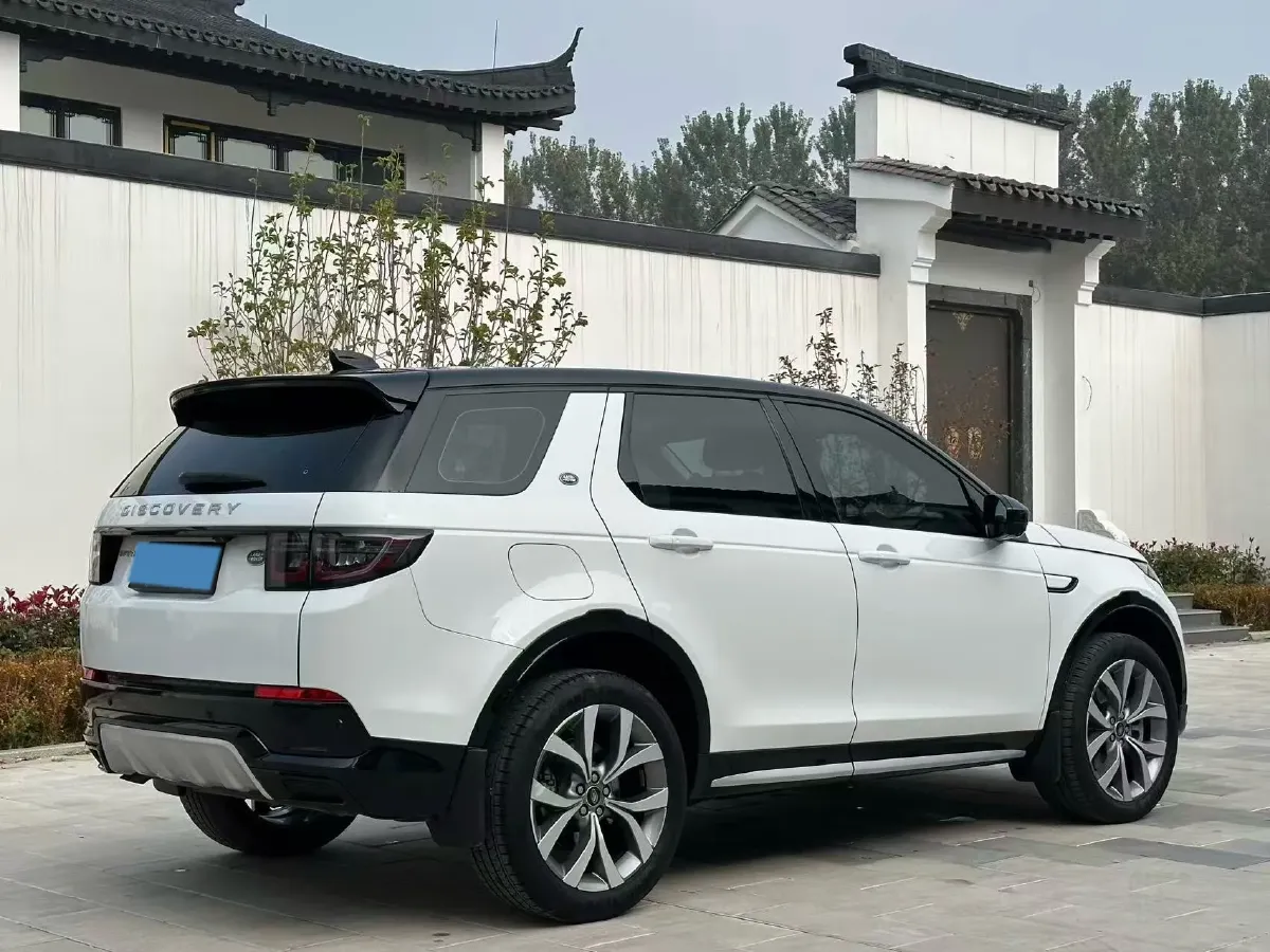 2024 Land Rover Discovery Sport 2.0T 249HP L4 9AT,autocango,china used car exporter,china ev exporter,chinese used car exporter,chinese used ev exporter