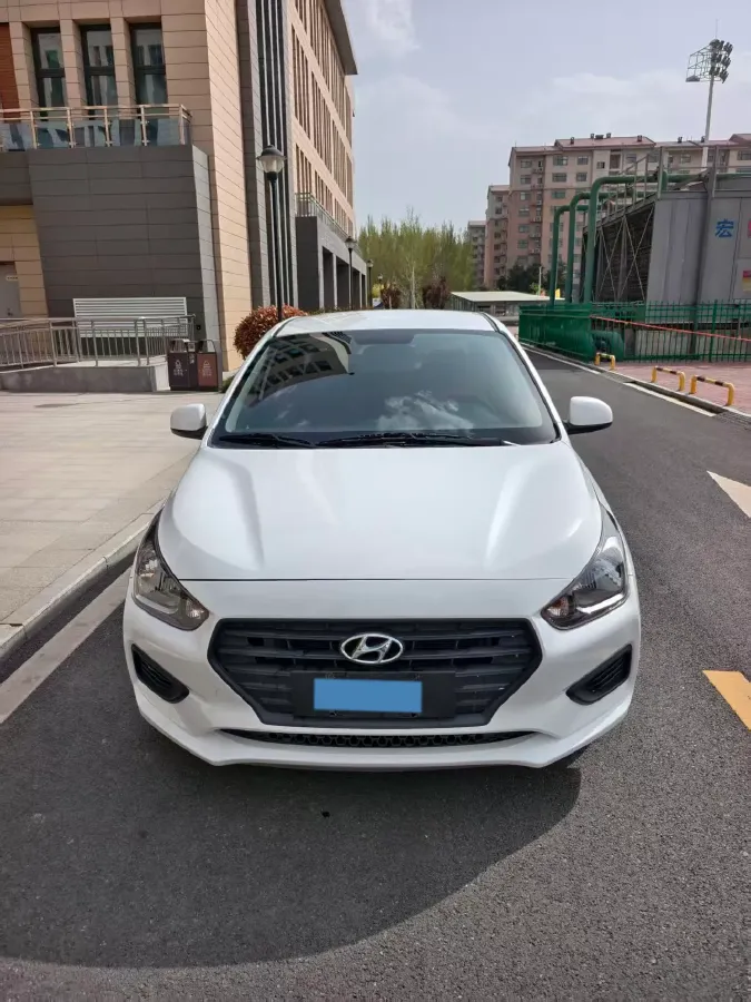 2020 Hyundai Reina 1.4L 95HP L4 5MT,autocango,china used car exporter,china ev exporter,chinese used car exporter,chinese used ev exporter