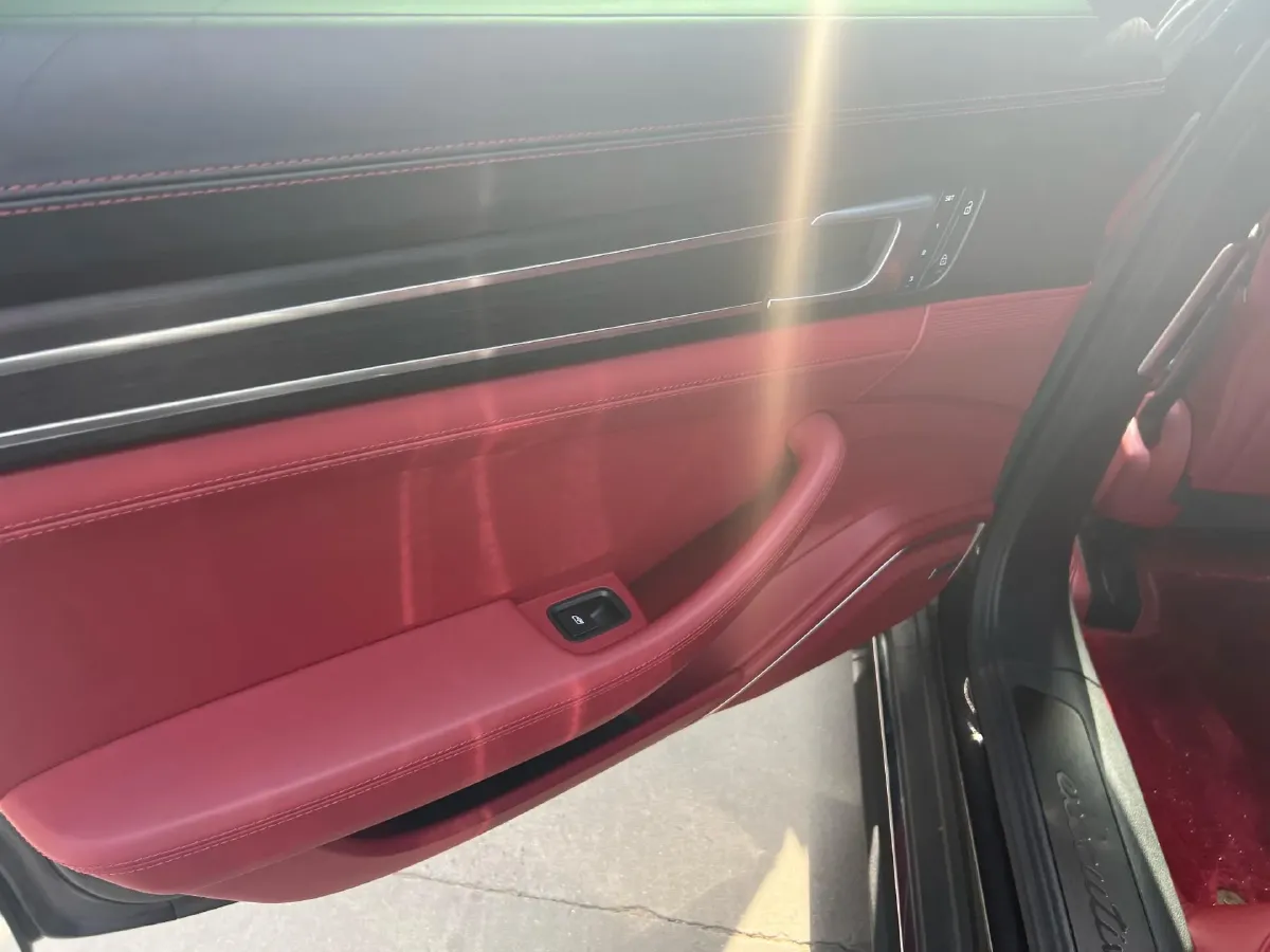 2023 Porsche Panamera 2.9T 330HP V6 8DCT,autocango,china used car exporter,china ev exporter,chinese used car exporter,chinese used ev exporter