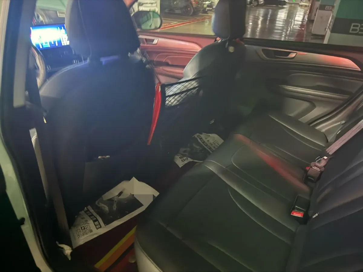 2021 Haval M6 1.5T 150HP L4 7DCT,autocango,china used car exporter,china ev exporter,chinese used car exporter,chinese used ev exporter