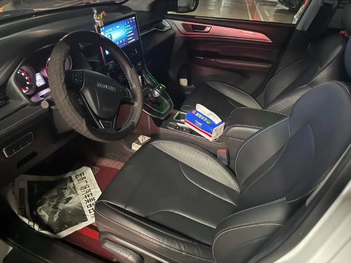 2021 Haval M6 1.5T 150HP L4 7DCT,autocango,china used car exporter,china ev exporter,chinese used car exporter,chinese used ev exporter