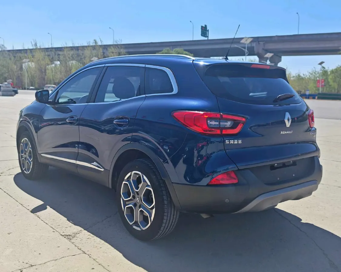 2017 Renault Kadjar 2.0L 150HP L4 CVT,autocango,china used car exporter,china ev exporter,chinese used car exporter,chinese used ev exporter