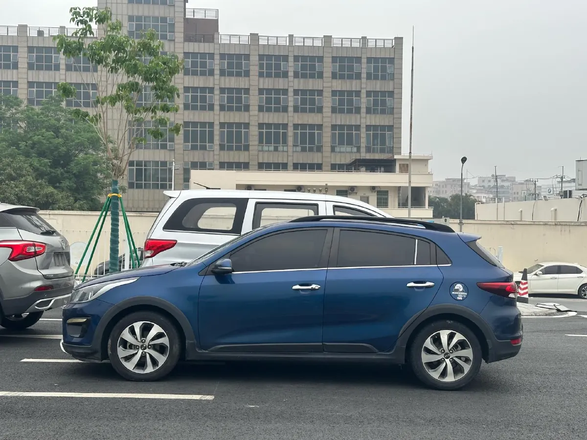 2019 ChangAn CS35 Plus 1.6L 128HP L4 6AT,autocango,china used car exporter,china ev exporter,chinese used car exporter,chinese used ev exporter