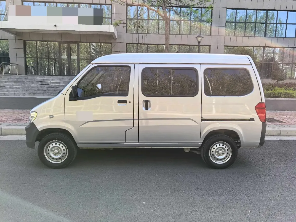 2023 WuLing ZhiGuang 1.5L 102HP L4 5MT,autocango,china used car exporter,china ev exporter,chinese used car exporter,chinese used ev exporter