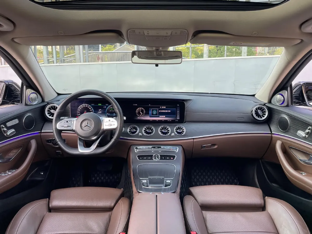 2020 Mercedes-Benz E Class 1.5T 184HP L4 9AT,autocango,china used car exporter,china ev exporter,chinese used car exporter,chinese used ev exporter
