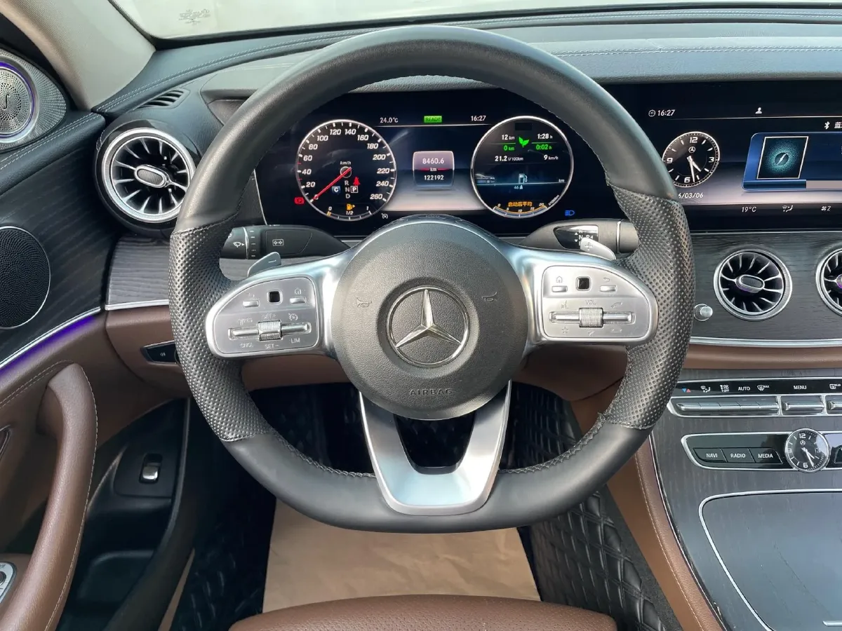 2020 Mercedes-Benz E Class 1.5T 184HP L4 9AT,autocango,china used car exporter,china ev exporter,chinese used car exporter,chinese used ev exporter